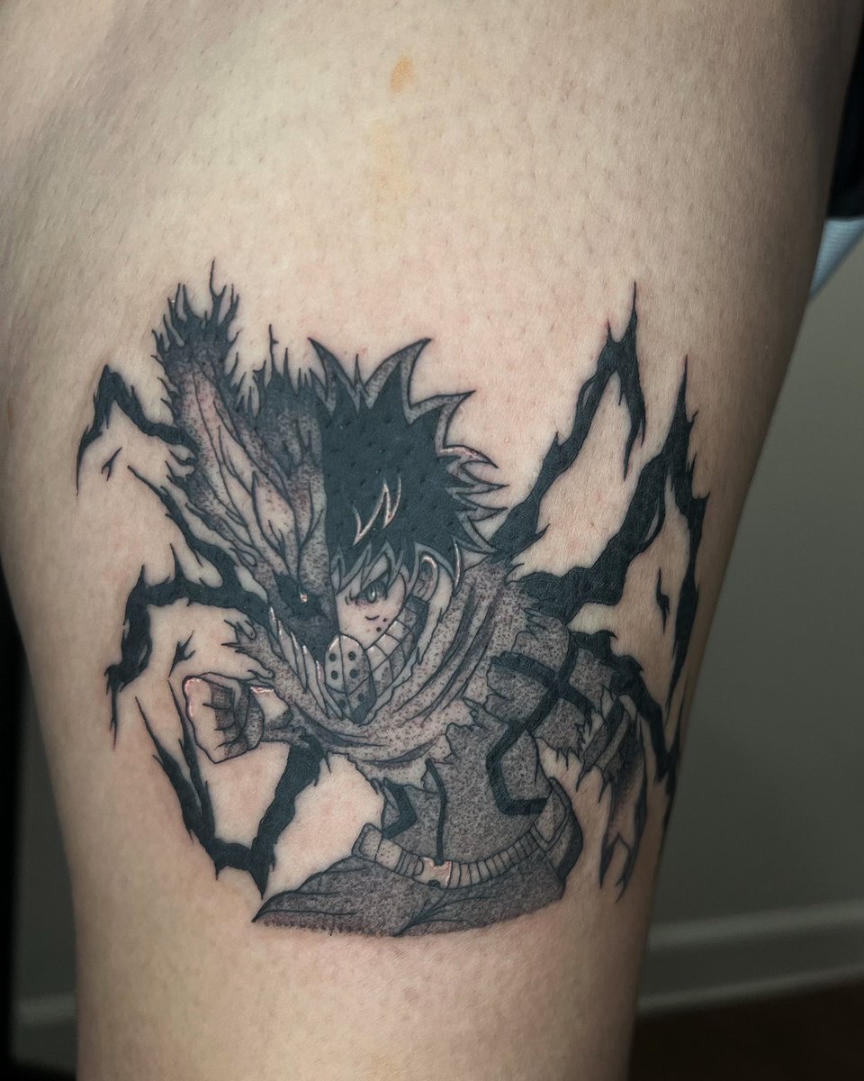 officialdrayart's tweet photo. Some tattoos I’ve done recently 🖤🖤🖤 https://t.co/Lc094dEc8F
