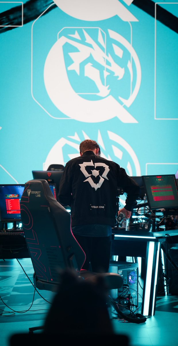 L1NNY tweet media