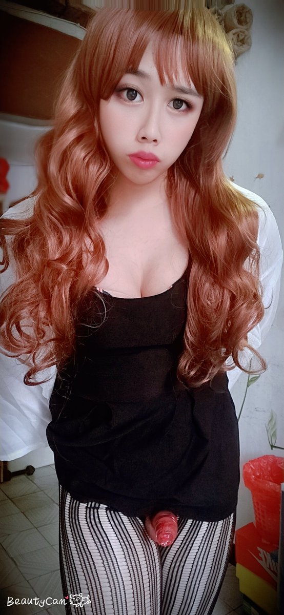 PeAr_cd's tweet photo. 不行了.不行了.
每次穿着老婆的衣服女装.都幻想她被人视奸.意淫.
人妖可爱的阳痿早泄废物小鸡吧就会性奋的不得了,

#雌堕 #伪娘 #男の娘 #丝袜控 #高跟控 #女装男子 #可爱的男孩 #绿帽情节 #背德人夫 #淫妻绿帽 https://t.co/qWDbR7LU8k