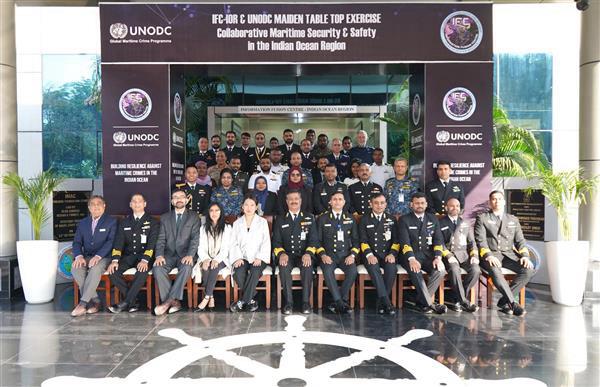 #Counteringmaritimecrimes🌊
<a href="/UNODC_MCP/">UNODC Global Maritime Crime Programme</a>🇺🇳 in partnership w/ <a href="/IFC_IOR/">IFC-IOR</a> concluded the maiden Tabletop Exercise on 'Collaborative Maritime Security &amp; Safety in the #IndianOcean Region' focusing on contemporary maritime threats in the region!
