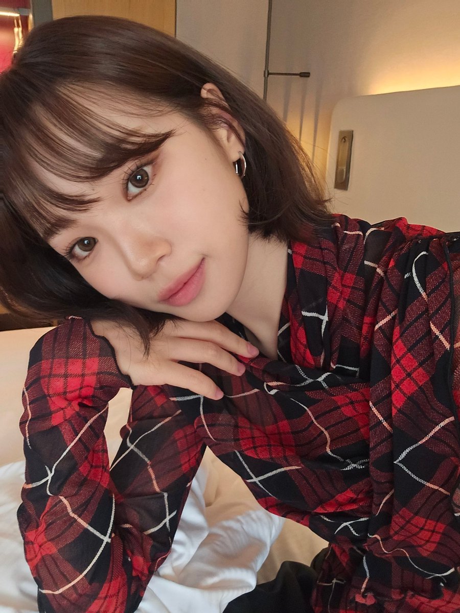 dailykimchaewon's tweet photo. 📸 #CHAEWON #KIMCHAEWON #김채원 
#LE_SSERAFIM #르세라핌 @le_sserafim https://t.co/wy8q0juM7w