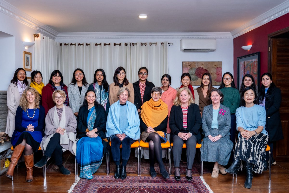 EUinNepal's tweet photo. Today, 13 young Nepali women will embark on an eight-month-long mentorship programme with 13 senior woman leaders. As part of the third cohort of the Women Leaders Mentorship Programme, led by @EUinNepal, they will pave the way for a new generation of women leaders in Nepal. https://t.co/EvbB9gZstj