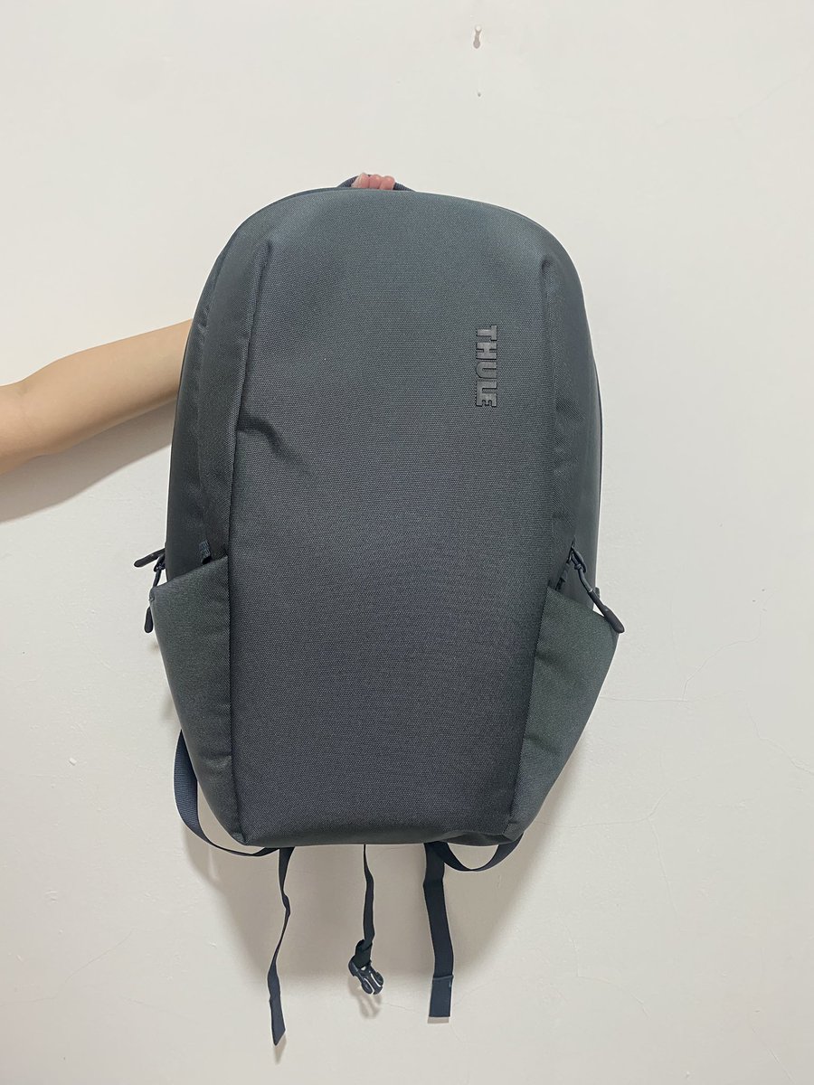 satu_bang's tweet photo. @hrdbacot Telat ikut #lapakcot tp coba deh. 

Jual Thule Subterra 2 Tas Laptop Backpack 21L TSLB-415 - dark slate
⁃Kondisi baru, gajadi pakai. 
⁃Volume : 21L
⁃Garansi 2thn
⁃Harga beli 2.9 di Bag's City PIM
⁃Tag dan invoice lengkap
⁃Jual 2.5 nego (market 2.7) https://t.co/mgU1xuS6kO