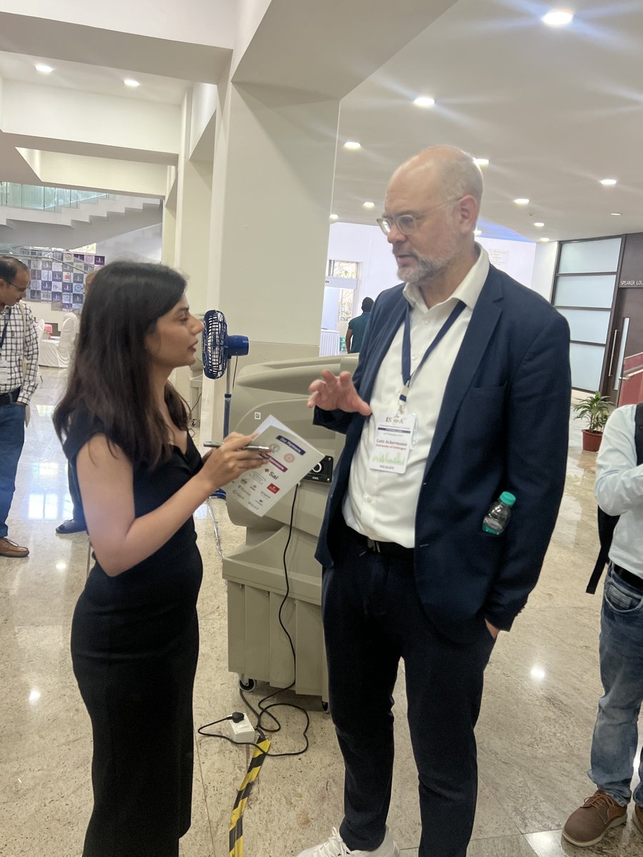 PoojaRa83657423's tweet photo. Had the honor of meeting distinguished Professor Lutz Ackermann @aztul, a houseful lecture on metalloelectrocatalyzed enantioselective transformations and C–H activation @ischa2024. #metmyhero #bondactivation #electrosynthesis #LutzAckermann
The day I met my inspiration in person https://t.co/2uYpBLtPIz