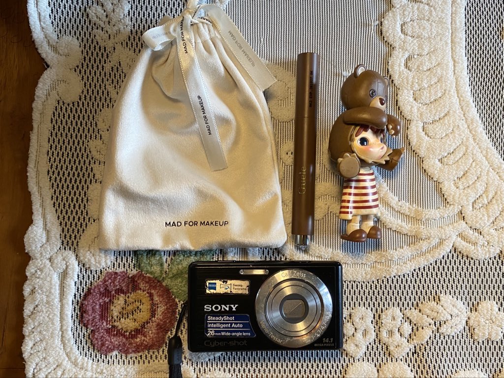 what’s in my pouch