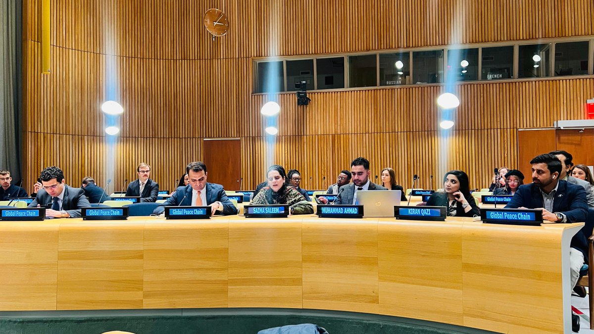 PakistanUN_NY's tweet photo. The Permanent Mission of Pakistan to the United Nations and the Global Peace Chain Foundation jointly hosted jointly hosted a high-level panel discussion on the theme of "Youth Leadership and Global Diplomacy: A Collaborative Approach to Conflict Resolution." 

Assistant UN Secretary General for Youth Affairs, Dr. Felipe Paullier was the keynote speaker of the event, whereas other speakers included Acting Permanent Representative of Pakistan to the UN, Ambassador Usman Jadoon; Permanent Representative of OIC Observer Mission to the UN H.E. Ambassador Hameed Ajibaiye Opeloyeru; Permanent Representative of Egypt to the UN H.E. Osama Abdel Khalek; Deputy Permanent Representative of China to the UN Ambassador Geng Shuang; Deputy Permanent Representative of Observer Mission of Palestine to the UN, Ambassador Ms. Feda M. Abdelhady; Deputy Permanent Representative of Turkiye to the UN Ambassador Mrs. Fikriye Asli Güven;  Deputy Permanent Representative of Azerbaijan to the UN Mr. Tofig Musayev; and the youth advocate Usman Amjad. 

In their remarks, the speakers highlighted the greater need of engaging, and encouraging youth to play a more proactive role in promoting peace and resolving conflicts. 

The statements were followed by an interactive session. Mr. Kamran Zafar, CEO of the Global Peace Chain Foundation delivered the closing remarks.

Ms. Saima Saleem, Counsellor at the Permanent Mission of Pakistan and Mr. Muhammad Ahmad, Co-Founder and Director of the Global Peace Chain Foundation co-hosted the proceedings of the panel discussion.