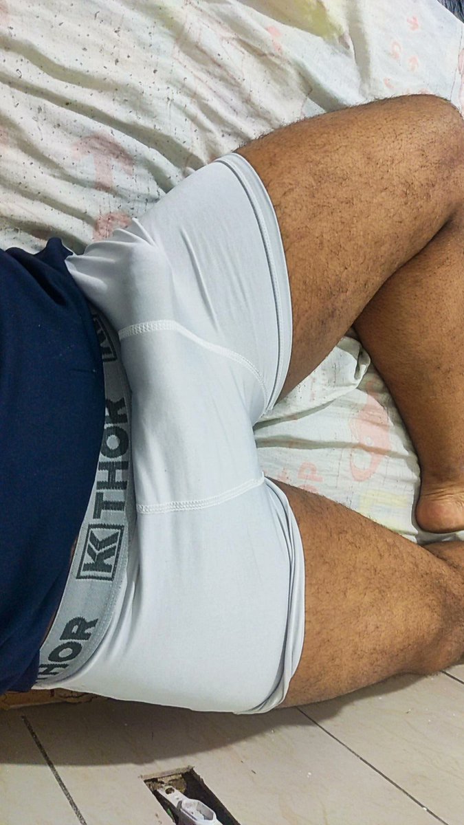 JulioMacedo12's tweet photo. Vcs gostam da cor branca?
#PINTOSAWARDS #moreno #BUNDA #Seduccion https://t.co/3fcyEqO7zQ