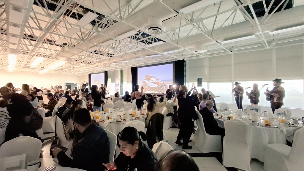 TAMPICO, CIUDAD MADERO Y ALTAMIRA, DESTINOS TURÍSTICOS TAMAULIPECOS DE FIN DE AÑO Y DE 365 DÍAS

Los 3 destinos turísticos del sur del estado de Tamaulipas: Tampico, Madero y Altamira llegaron a la CDMX para su promoción y proyección como lugares seguros para vacaciones no solo