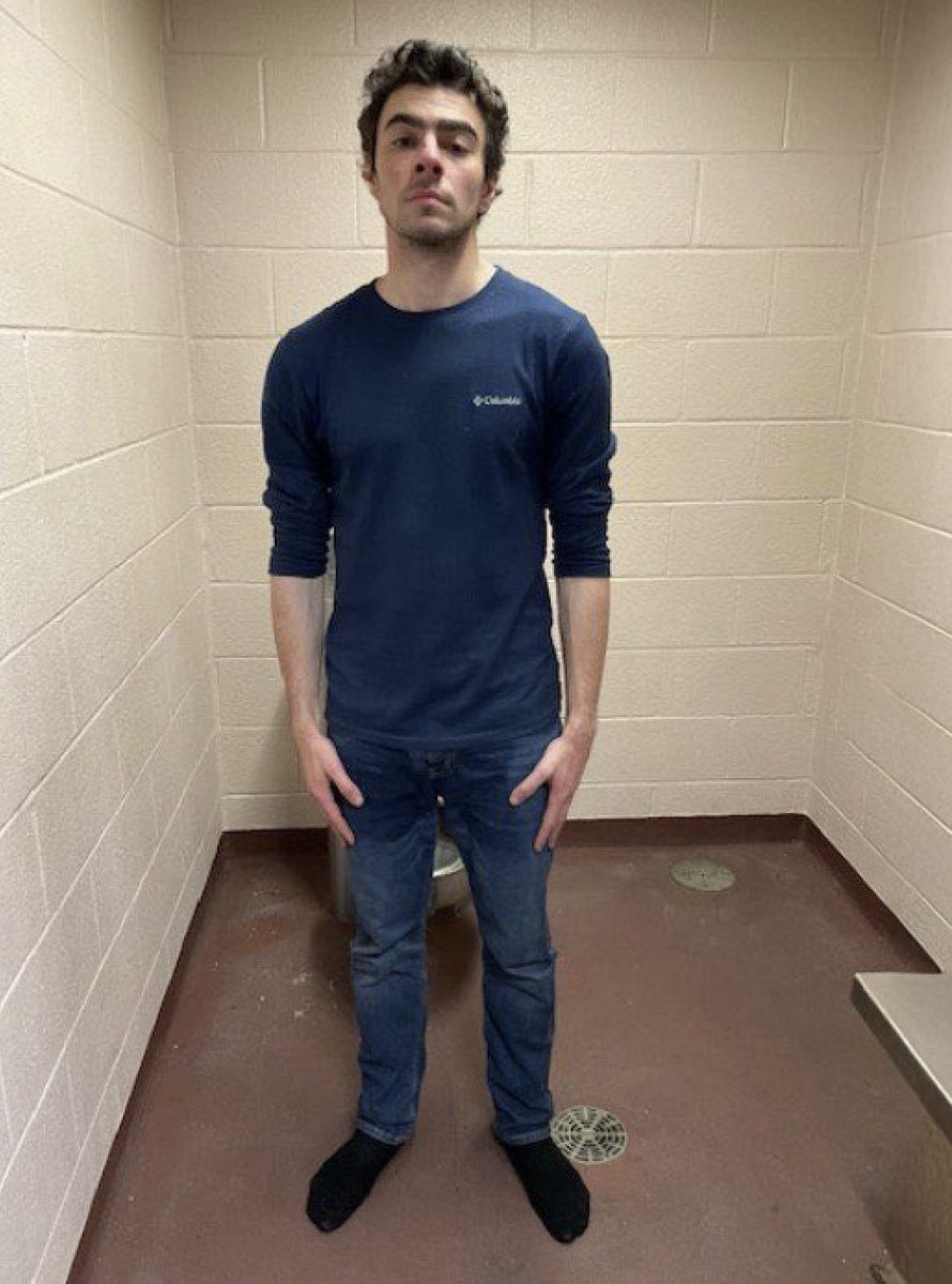 HustleBitch tweet media