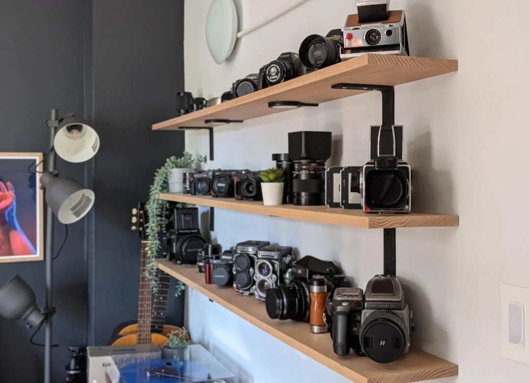 _CryptoCameras's tweet photo. VFG! What can we see here?
#CryptoCameras #CAMERA #FILM https://t.co/I44iuJiYzf