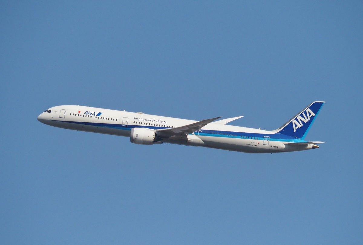 CT_YG_520's tweet photo. 虹橋の定期便の中では段違いに低い離陸を見せてくれるNH970。
この日は北風がそこそこ吹いていたのでどうなるかと思いきや、いつもながらの低ーい離陸で東京へ帰っていきました。

ANA 787-10 JA900A
ZSPD / SHA
2024.12.08 https://t.co/kURbdcBhLu