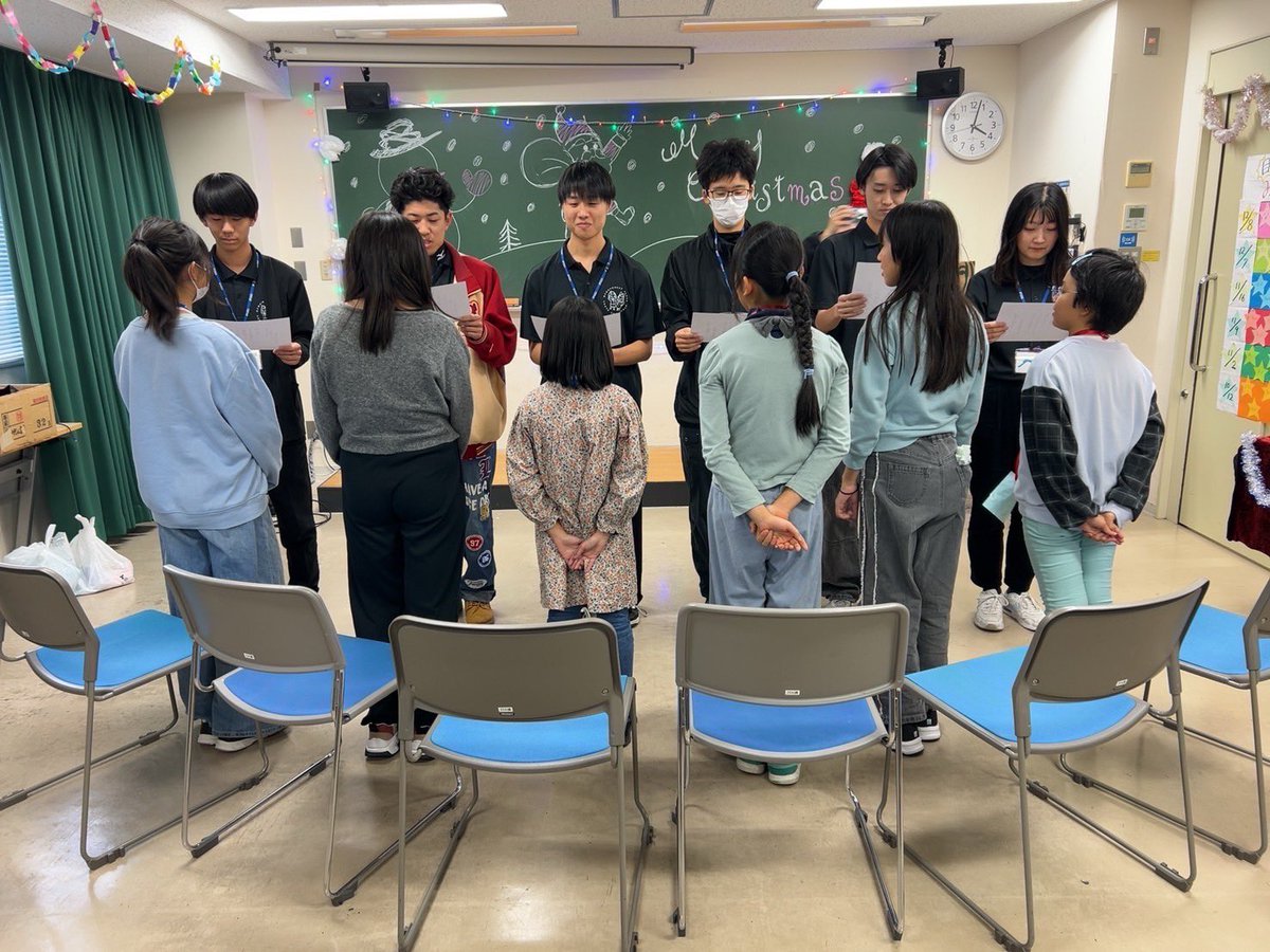 ningyo_tankyu's tweet photo. 12月8日(日)は、なかまつりと閉講式でした！✨
こどもたちスタッフ共に練習してきた成果を全て発揮することができ、たくさんのお客さんに素晴らしい劇を見せることができました👏
今回の劇を通してこれまで以上にみんなとの絆を深めることができ心が一つになったと思います。一年間お疲れ様でした!! https://t.co/bzsxfVt92m