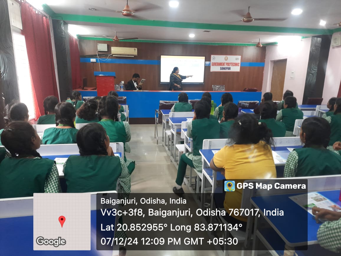 govtpolysonepur's tweet photo. Visit of Govt. Nodal Girls High School to Govt. Polytechnic, Sonepur on Dt 07.12.24 https://t.co/ElSYPbWVIt