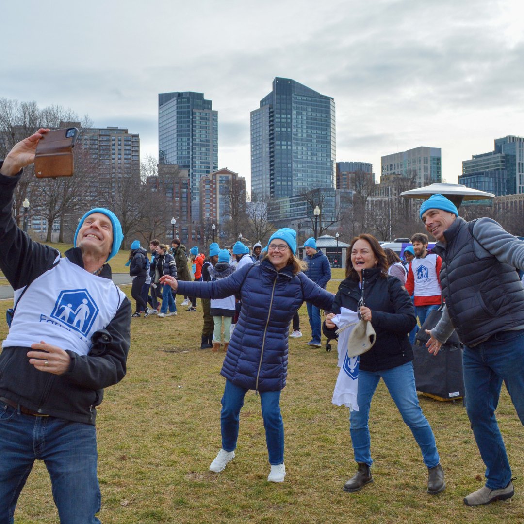 The annual Winter Walk is less than two months away! ❄️👟Advocate for families experiencing homelessness, make new friends and get your steps in by walking with FamilyAid. Register here: bit.ly/FA-WW-25

#WinterWalk2025 #BostonWinterWalk #EndFamilyHomelessness #FamilyAid