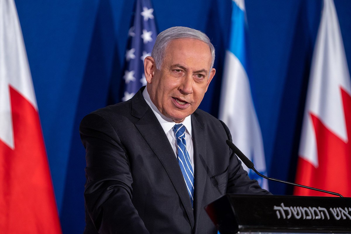 Megatron_ron's tweet photo. 🇮🇱🇸🇾 The new leader, Al Juliani, refuses to confront the Israeli army, which is 19 km in front of Damascus.  

Which strongly indicates that it is a deal between Israel and HTS in Syria.  Israel will get a new controlled and buffer zone inside Syria for helping the HTS taking down Assad.