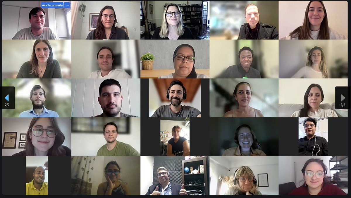 Sushmitav1's tweet photo. Wrapped up Reporting on AI Intensive (AI Spotlight Series) by @pulitzercenter past week 📋

Excellent facilitators @lamthuyvo @gabriels_geiger and @MarinaWalkerG 💯

An exciting learning opportunity to understand intersections of AI with different fields

https://t.co/hz59VWgRX4 https://t.co/zF3a00j7iV