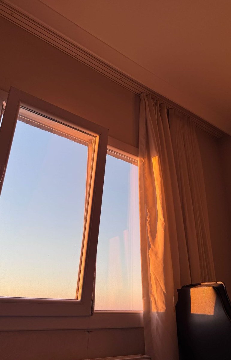 MuharremAltndas's tweet photo. Günaydın dünya,Günaydın yaşamak! https://t.co/vbSexOFQsW