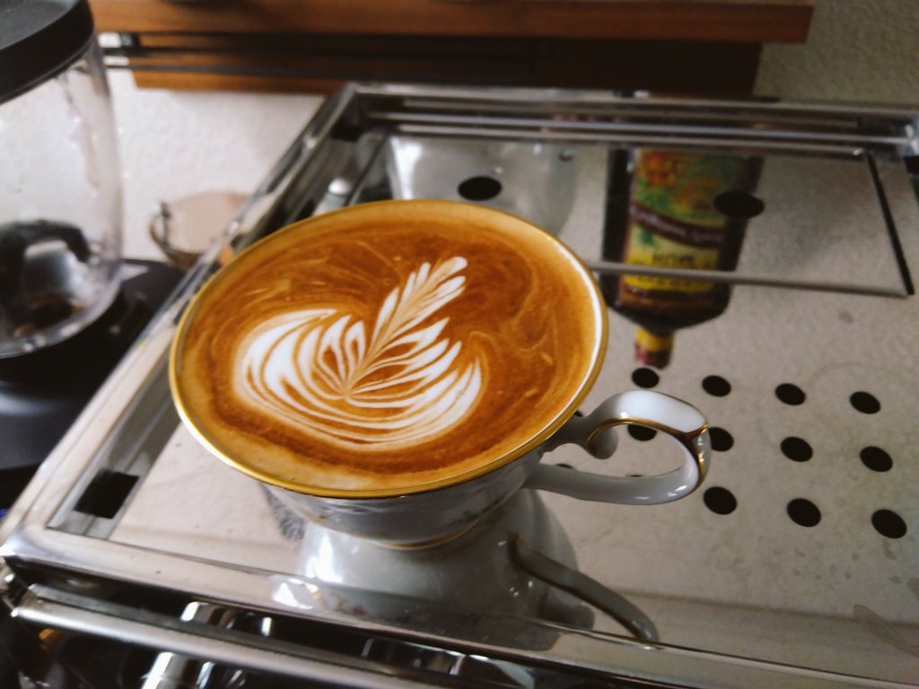 caffeesp tweet picture