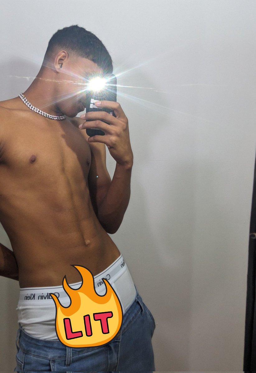 migueladrian_10's tweet photo. Rt y quitó el sticker 🙈🤍 https://t.co/bLuXTSZJp4