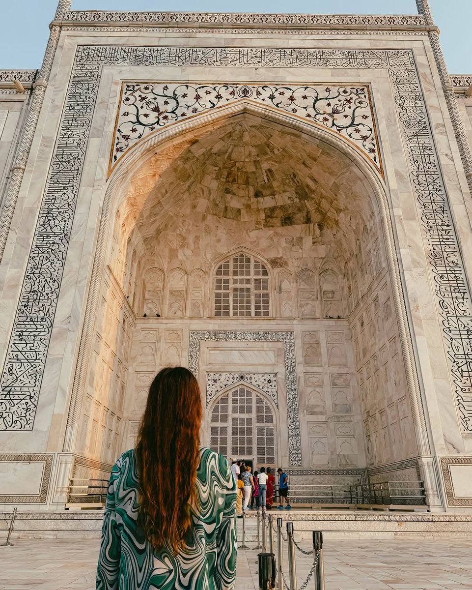 artoftravell's tweet photo. Memories from Taj Mahal https://t.co/kXI41zoxdD