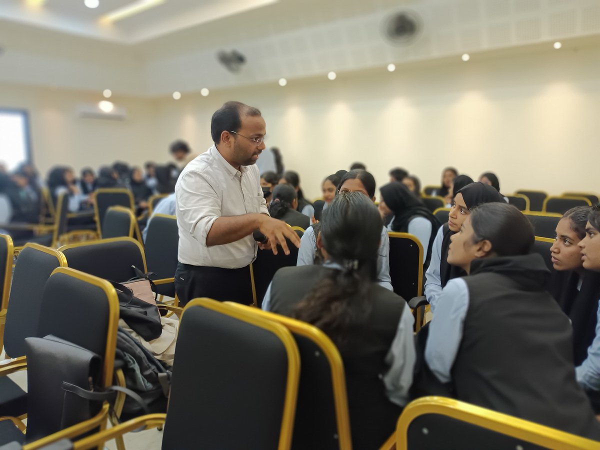 uba_iitpkd's tweet image. MES  Kalladi College, Mannarkkad, organized an Orientation Program on Unnat Bharat Abhiyan. The program was  inaugurated by Sri. Rajan Ambadath, President,Kumarampathoor GP. The session was  conducted by Sri. Anurenj P Kumar, Project Coordinator, UBA, RCI IIT  Palakkad.