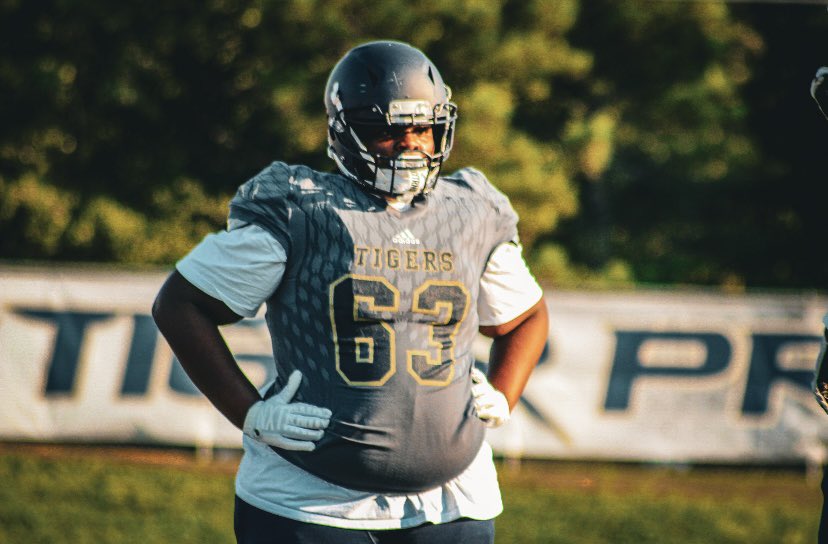 ChesterAtGuard's tweet image. First I would like to thank god for a great year and an injury free freshman season. I would also like to thank all my coaches for helping me improve throughout the year and to what they help me get through this year, I’m looking forward to next year.