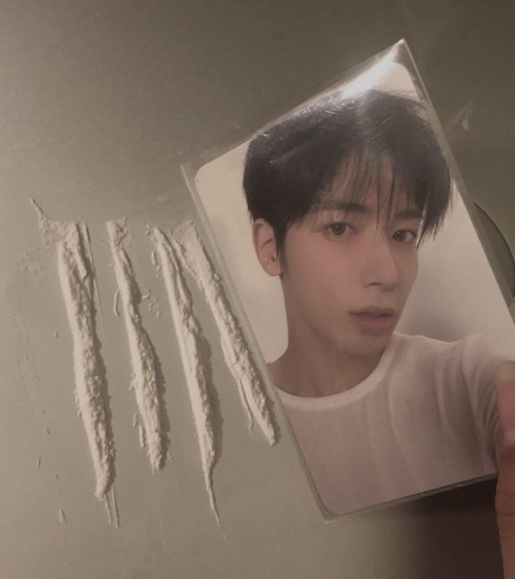 • buscando mutis (d nuevo)
  ° #kpoptwt #stantwt

                                                        🇲🇽 / -18 
nct ; rvv ; bnd ; txt
         exo ; loona ; skz

> busco mutis que sí interactúen y que sean buena onda ¡!

❤️ &amp; rt, doy fb