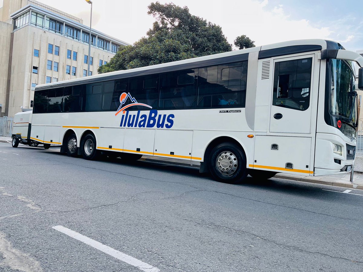 Zweli_Thixo's tweet photo. Can't wait to go home for festive season and the only mode of transport that matters now is ilula Bus.🔥🙌🏽
#ilulaBus https://t.co/uZwxtIJxlv