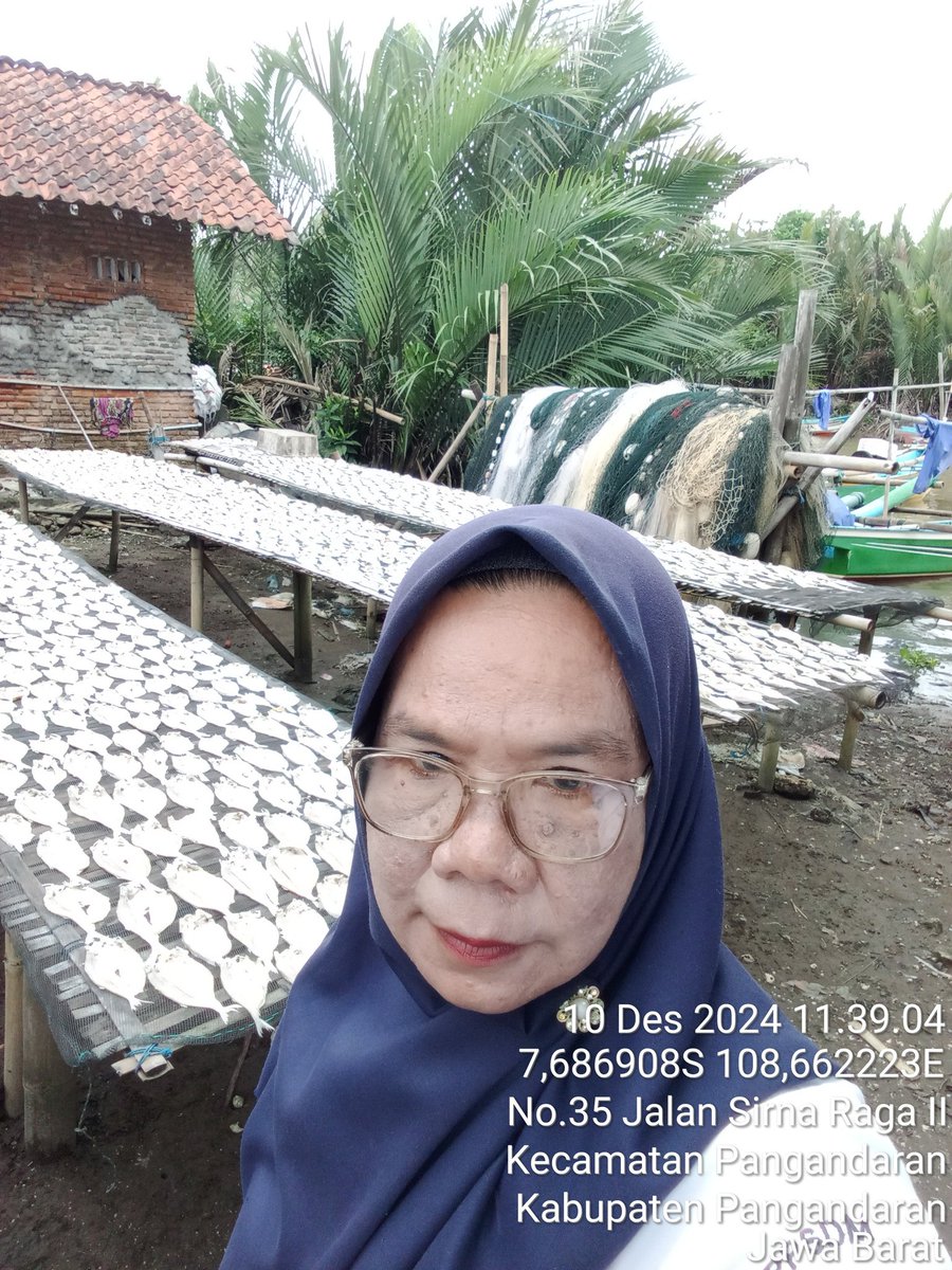 Darsitipnd's tweet photo. Selasa(10/12/24), Darsiti Luhkan Kab. Pangandaran di poklahsar Srikandi Ds. Pangandaran mdmpgi pnglhn ikan jambal roti sbyk 150 kg, ikan kewer sbyk 50 kg.
#Giatluhkansatminkalbogor #pangandaran #produksi #luhlapor @bppsdm_puslatkp @brpbatpp_bogor @kkpgoid https://t.co/j7rx6iuBu8