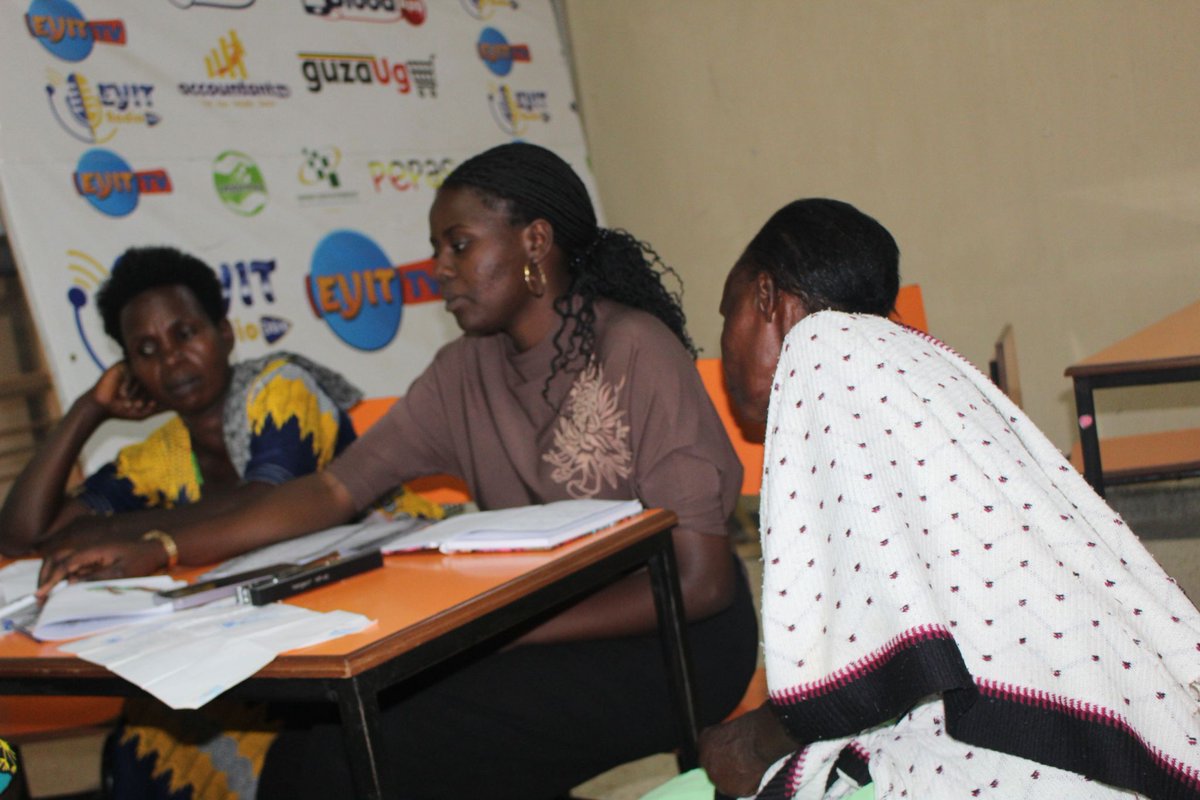 eyit_ug's tweet image. Tuhwerahwerane Group from Kicwamba, Mbarara City, joined the EYIT Startup Financing Initiative (ESFI) and secured a UGX 2,000,000 Women Enterprise Loan Facility to boost their businesses and grow. 🚀
At #EYIT, we’re all about #FinancialInclusion and #WomenEmpowerment.