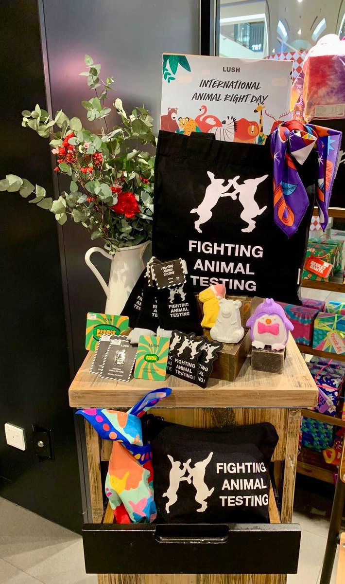 MalaysiaLush's tweet photo. Happy International Animal Rights Day! 🐾🌍

At Lush, we’ve fought animal testing since day one—it’s cruel, outdated, and irrelevant. 💚 Today, we honor the rights of all beings and commit to a kinder, cruelty-free world. Together, we can make a difference 🛑🐇

#AnimalRightsDay https://t.co/20bdh6i7vC