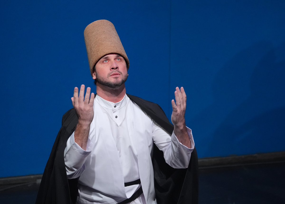 yeeamerika's tweet photo. 🕊️ On Dec. 8th, our cultural center was honored to host a remarkable celebration of #Mevlana Rumî’s 751st anniversary at Turkish House in New York City. From the stunning Wings of Love exhibition by @SanazAlborzi to a soul-stirring #SemaCeremony and mesmerizing musical performances, it was truly a celebration of #unity and #divineLove. ❤️

🌟 We were deeply honored to welcome Ms. Gevher Çelebi, a 22nd-generation descendant of Mevlânâ Rumî and a board member of the #InternationalMevlânaFoundation, who graced the evening with her inspiring presence.

✨ A heartfelt thank you to @TurkishAirlines, @TC_NewYorkBK, @anadoluagency and Turkish House for their support, and to our talented performers and musicians who made this evening unforgettable.

Let’s continue to build bridges of understanding and love, inspired by Rumî’s timeless wisdom! ❤️ 🇹🇷

#PathOfLove #SebiArus #TurkishCulture