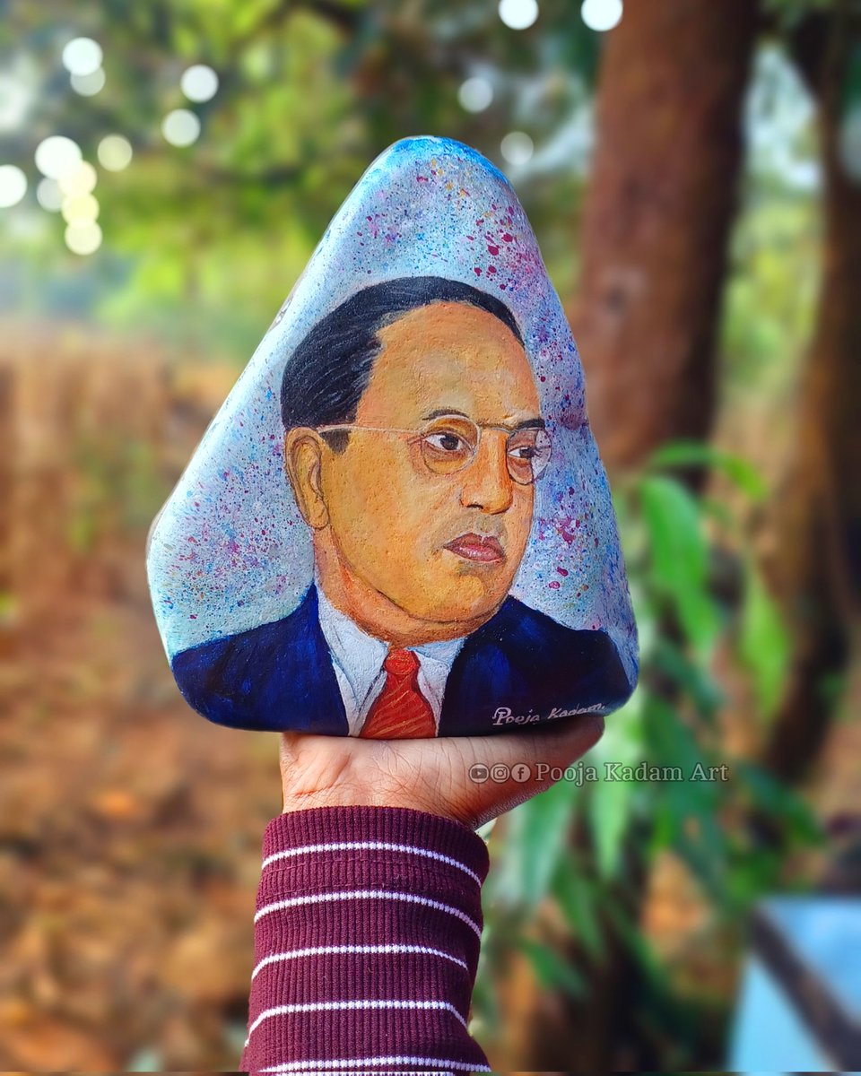 Pooja Kadam (@artistpoojak) on Twitter photo " महामानव डॉ. बाबासाहेब आंबेडकर यांचे दगडावर साकारलेले अप्रतिम पोट्रेट! 🎨✨
निसर्गाच्या साध्या दगडाला कलेच्या रंगांनी नव्याने सजीव करण्याचा प्रयत्न.
"DM me if you want to create new and unique pieces!
Art by - <a href="/ArtistPoojaK/">Pooja Kadam</a>
#BabasahebAmbedkar
#CustomizedPainting " महामानव डॉ. बाबासाहेब आंबेडकर यांचे दगडावर साकारलेले अप्रतिम पोट्रेट! 🎨✨
निसर्गाच्या साध्या दगडाला कलेच्या रंगांनी नव्याने सजीव करण्याचा प्रयत्न.
"DM me if you want to create new and unique pieces!
Art by - <a href="/ArtistPoojaK/">Pooja Kadam</a>
#BabasahebAmbedkar
#CustomizedPainting
