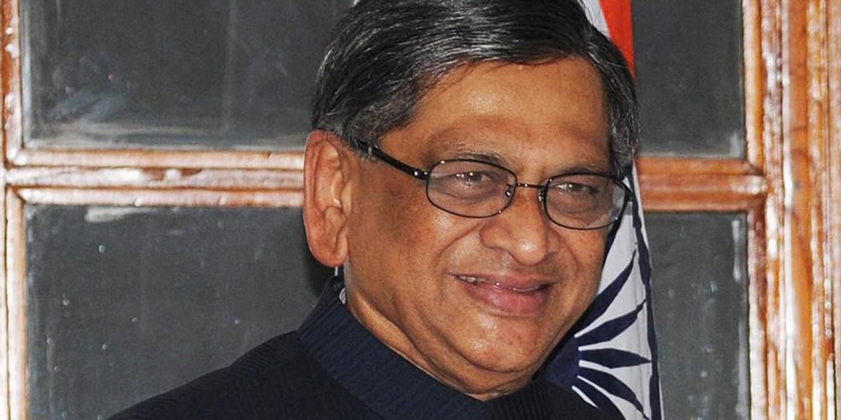 sardesairajdeep's tweet photo. Few politicians have seen the future quite like SM Krishna: the Bengaluru info tech industry owes the soft spoken  gentleman politician a huge debt. His doors were always open for them to make Bengaluru a prime destination. Was a real charmer who could easily have been a corporate leader if he wasn’t a neta. RIP 🙏