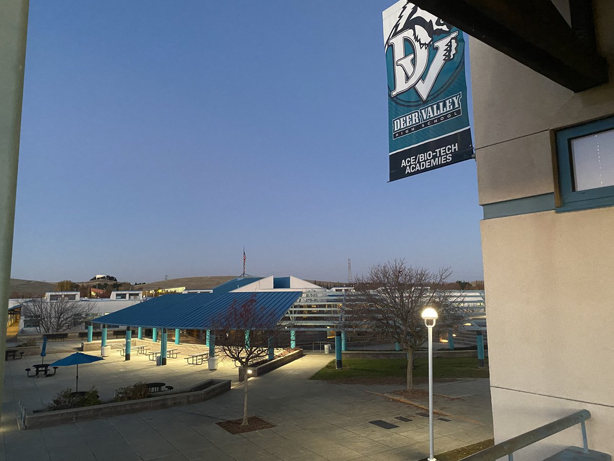 Editing in yearbook was fun😅