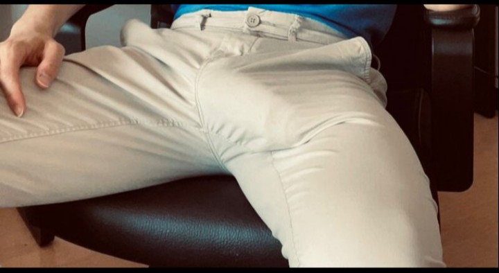 Karşında Ôyle Otursam
Ne Yapardın 😎 

Gûnaydinn-dınn-dınn...