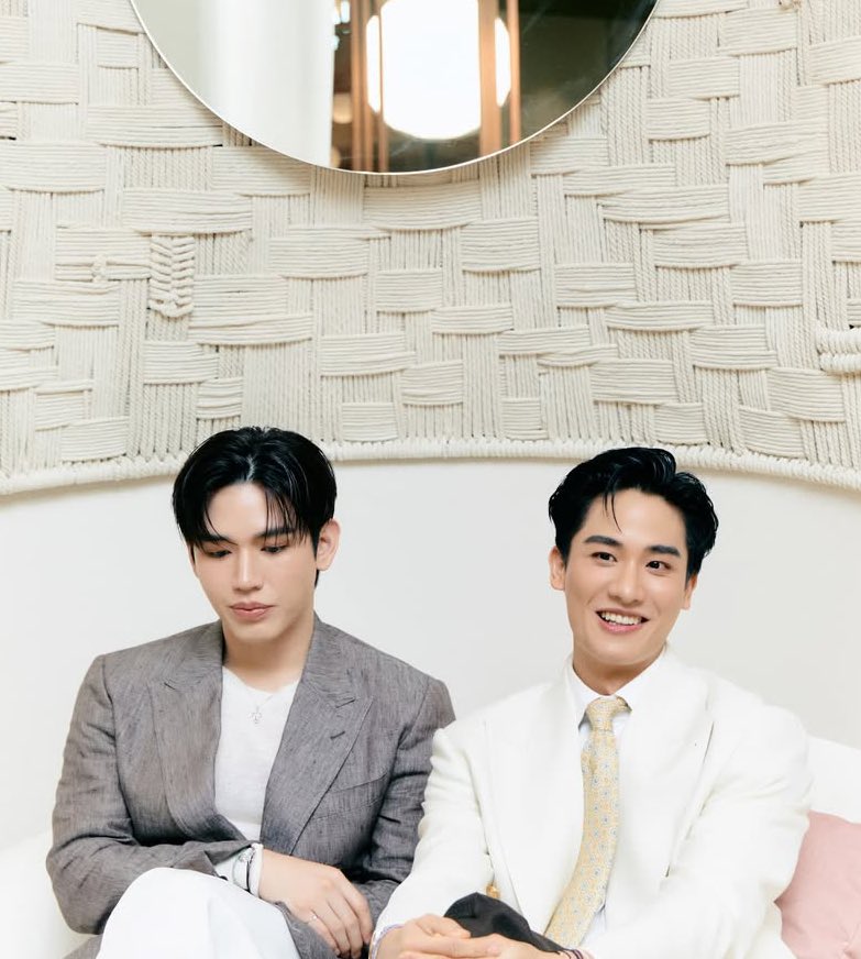 tawanchapter's tweet photo. the grooms🙈🤎 https://t.co/FnsLegRznn