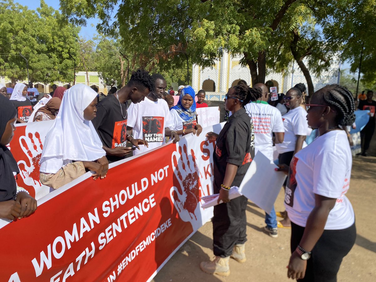FoLTurkana's tweet image. Turkana, we have flooded the streets.
And our message is: End Femicide.
#EndFemicide 
#TotalShutdownKe