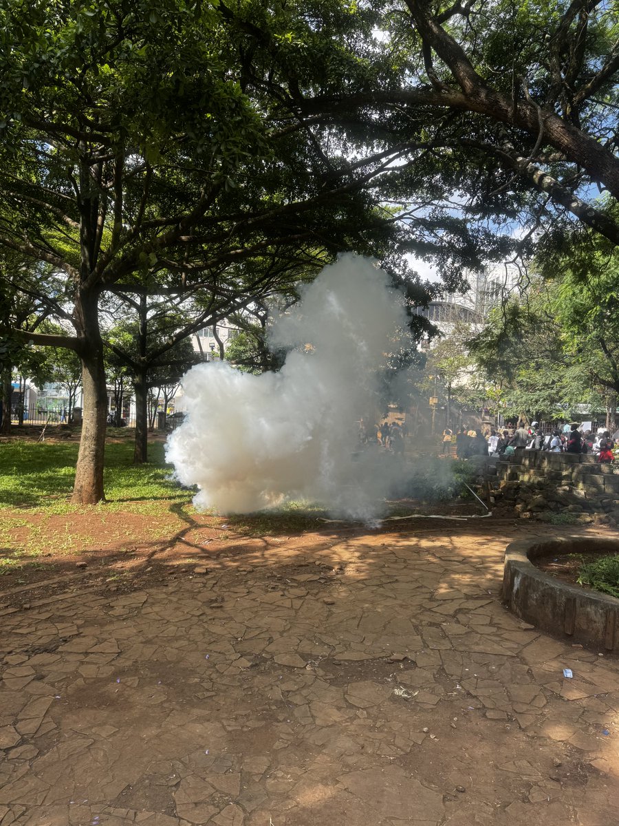 Pombembaya's tweet photo. #EndFemicideKE Police are the weakest link to anything. https://t.co/pRj7939AE6
