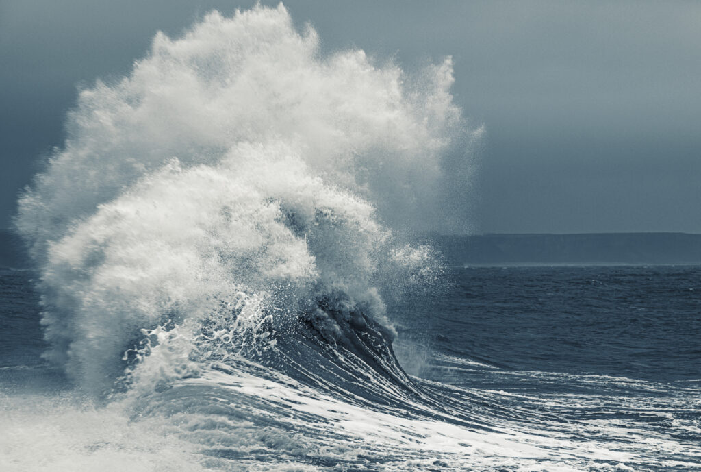 🌊 Ocean waves offer a tranquil beauty, their rhythmic motion bringing calm as wind energy shapes each swell. The gentle ebb and flow of the water creates a peaceful atmosphere, inviting relaxation and reflection. Each wave, unique in size and shape.