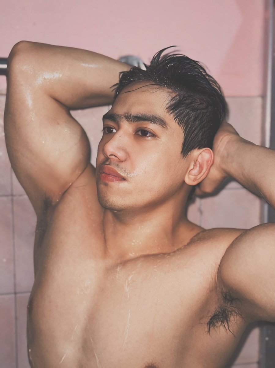 IamRaw_Bert's tweet photo. Thank you po π
#EmerenceMAX
@MaxEnzoHista
#IAMEMERENCE https://t.co/ZjxvJnPRTg