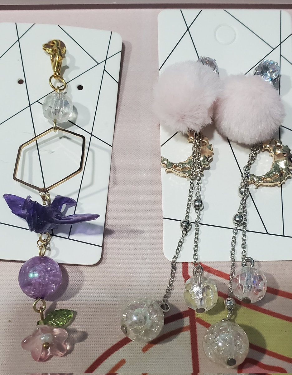 Civilfortissimo's tweet photo. ✨️AIR MAIL FROM AUS✨️
@Haruuchi__ my amazing friend sent me cute merch from her store Lychi Kingdom! Love her lots!
Check out her store at
https://t.co/NnWfQKOEIU
#Lychik #lychikingdom https://t.co/ot7aQZIRDY