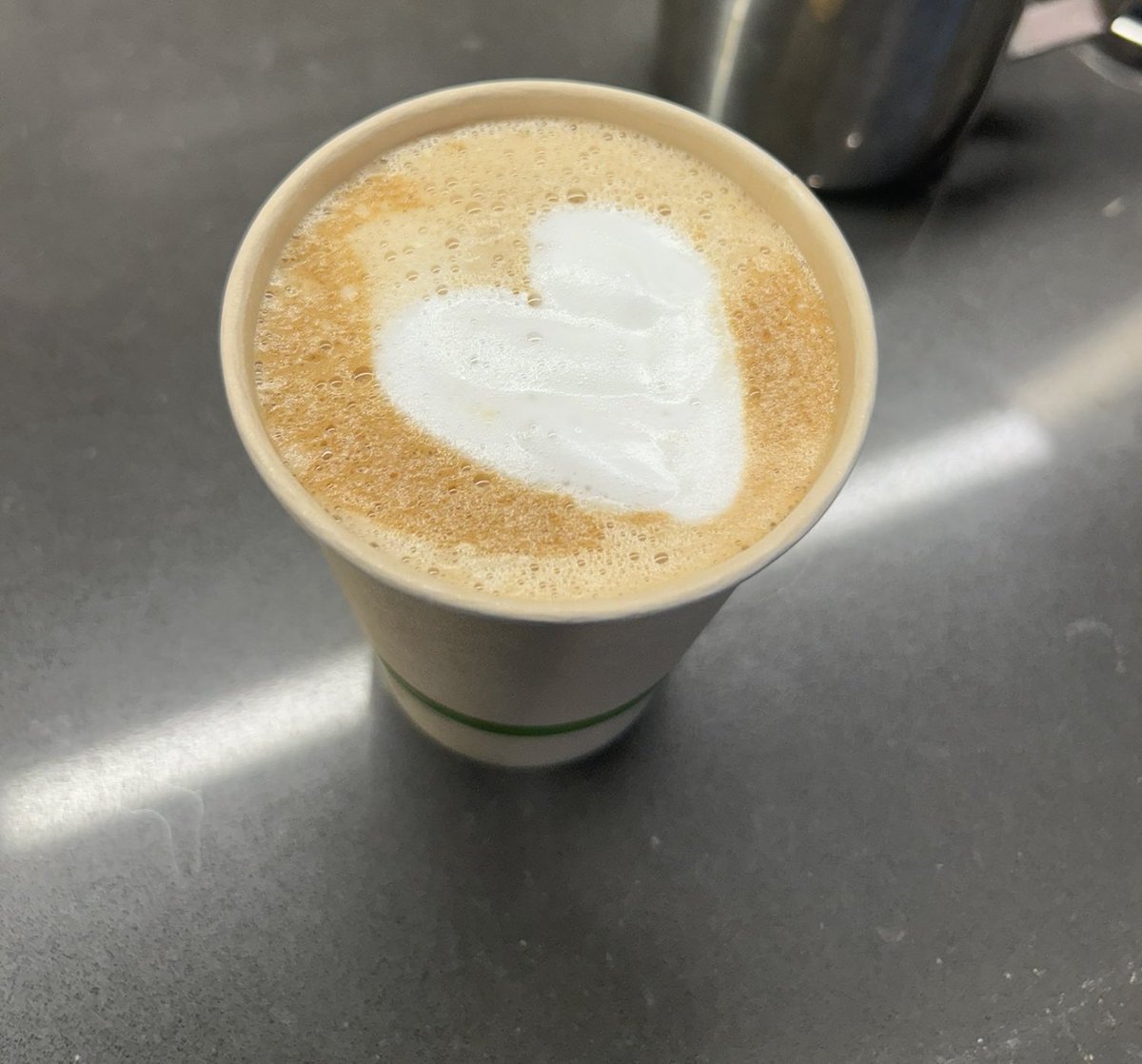 MosesHaabwa's tweet photo. If you are a Secret admirer  Woman to @MosesHaabwa, follow, DM for a "Carpchino" Evening At @kampalaserena on Saturday. 

Terms and conditions apply; 
1. Only @EastAfricaGov Regional Integration talk. 
2. Only Carpchino talk. https://t.co/MFWzJX7oUn
