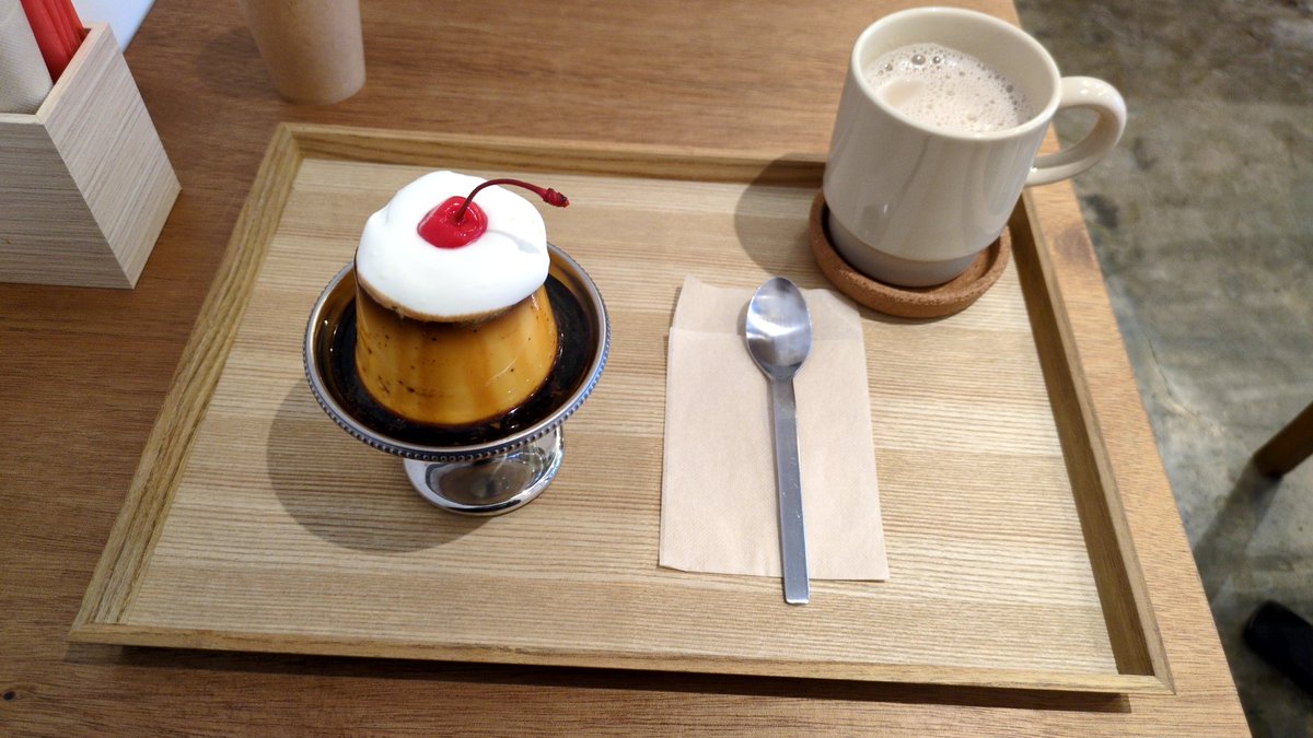 IgeVVbDdvhfX0s0's tweet photo. 今日は仕事休みでした( ¯ᵕ¯ ) 普段近場のカフェに行かないのですが以前から気になっていたこちらのお店へ。雰囲気も良いしプリンも美味しかったです😋
#福生
#CAFESUN
#東京カフェ
#カフェ
#カフェ巡り https://t.co/KYKLfmMzlt