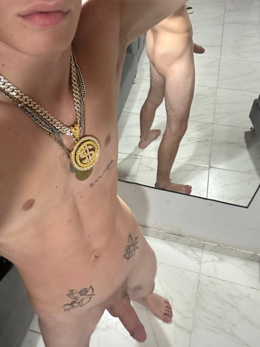 Chudaiii🍆🥵

onlyfans.com/darelel22