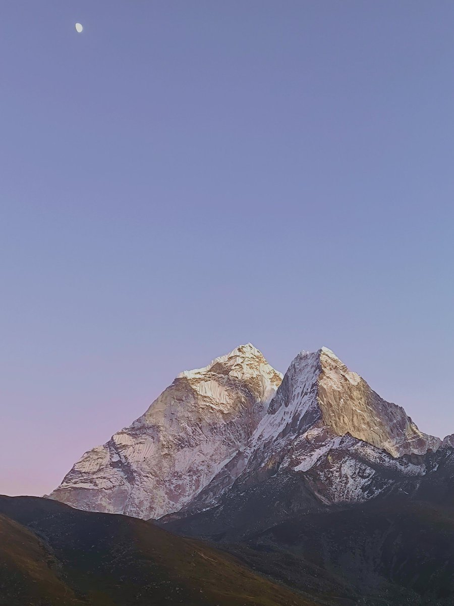 baabajee's tweet photo. ताजा स्थिति !
#Dingboche #khumbu #Treaking https://t.co/XFve0zm5X1