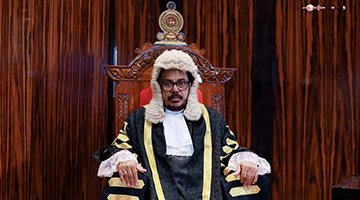 NewsCurrySL's tweet photo. 'Dr In My Title Stands For Dear, Not Doctor,'; Speaker Asoka Ranwala. #lka #NewsCurry https://t.co/VgTpCWncxT