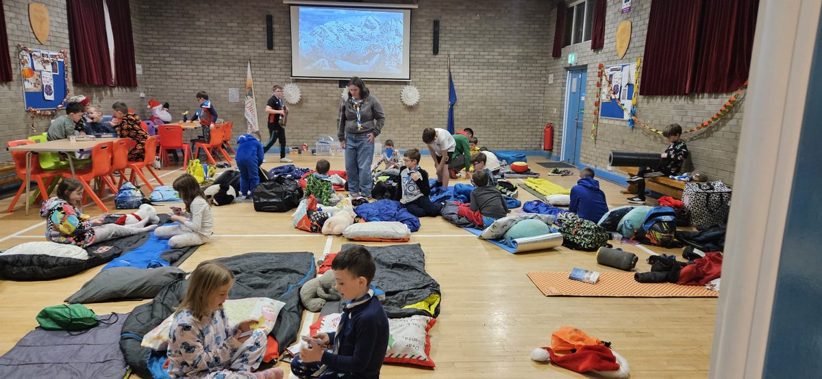 newryscouts's tweet photo. Our Cubs had a blast at their Christmas ๐ sleepover this past weekend!
Itโs so great to see all of the friendships that strengthen over these weekends and we are looking forward to the next one!
#cubscouts #scoutingtogether #christmas #friendship https://t.co/qvUatZcFp5