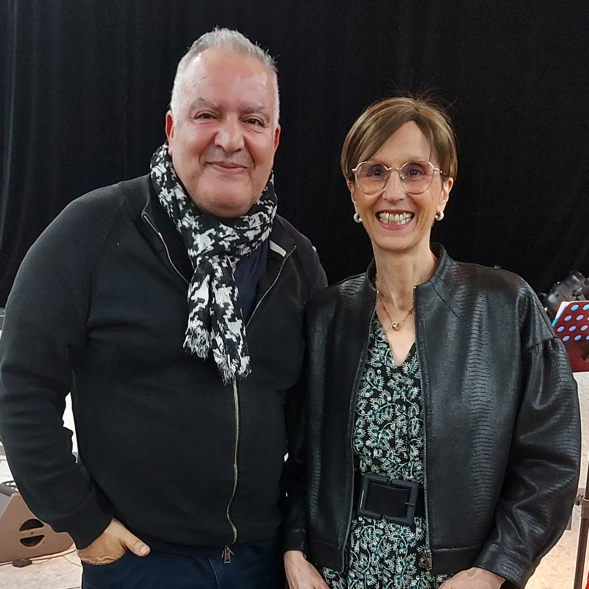 TravalMicheletK's tweet photo. Riches échanges hier soir avec @MagydCherfi en amont de sa représentation dans le cadre de notre Université populaire consacrée à la #laïcité. C’est une chance pour #Colomiers de l’accueillir cette année. Un message fort autour de valeurs universelles. https://t.co/ilY24HOtOD