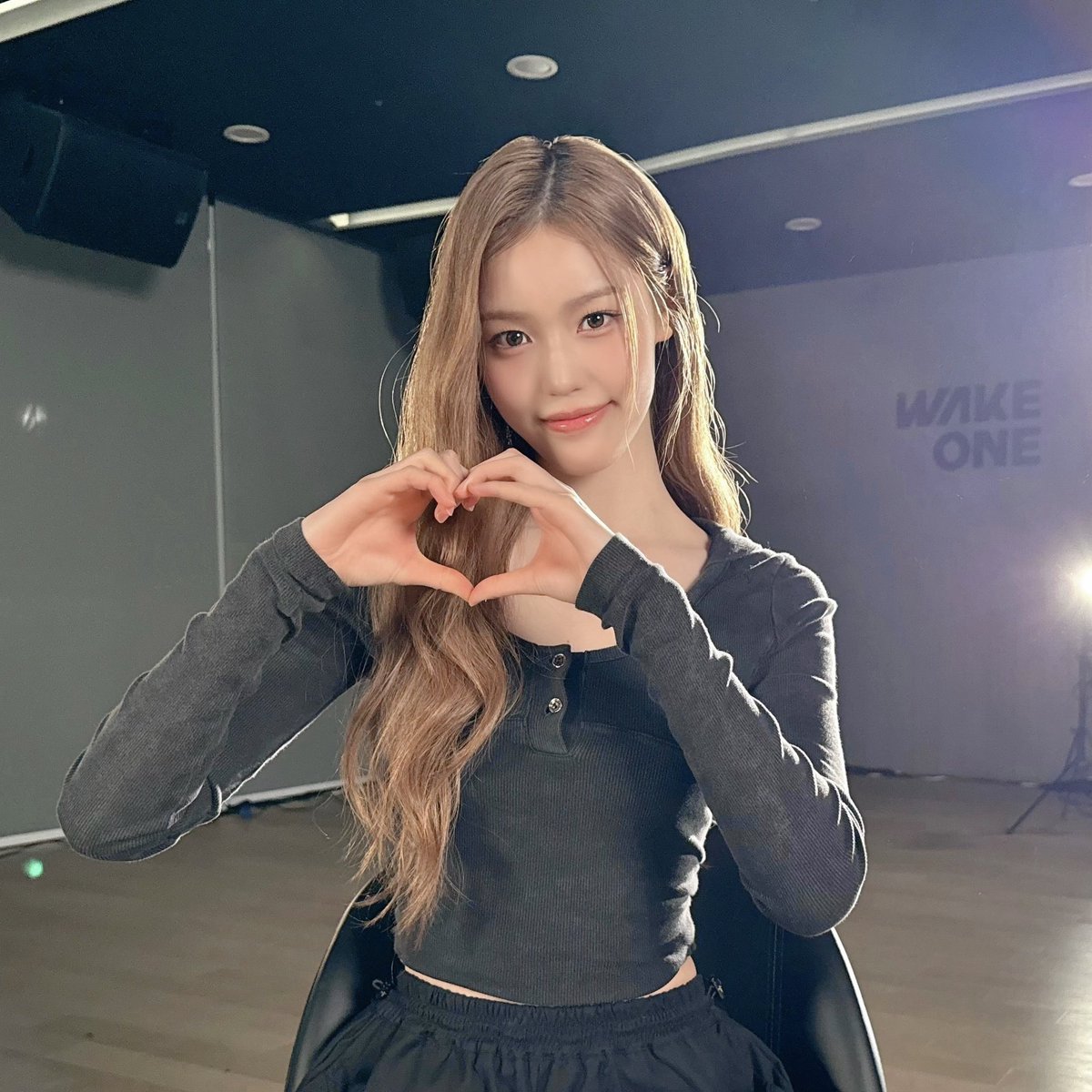 [iznaPIC📷]

2024.12.10 <'N/a' iz-mentary>

#izna #이즈나
#N_a